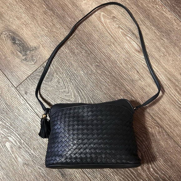 Ganson vintage weaved black leather shoulder bag - Picture 4 of 11